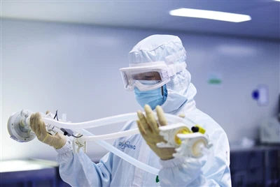 Nerezová ocel vs. Titan vs. Medical Polymers: The Performance Game and Select...